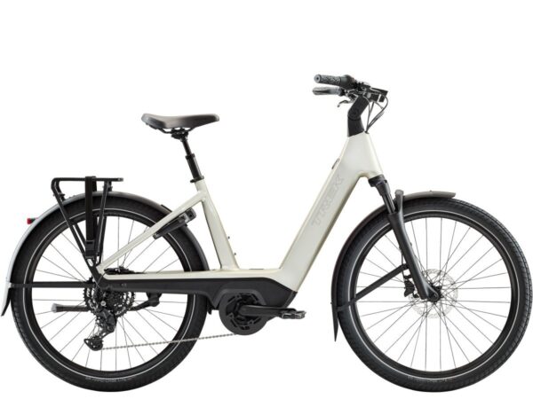 TREK Charter+ 4 R9 800 Wh Lowstep DAMES LUNAR SILVER L 53cm L 2026